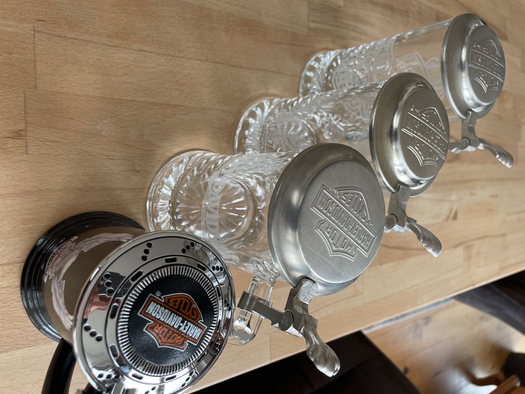Harley-Davidson Tazze: Harley Davidson Mugs-Sammlung – Nuovo (secondo la descrizione) da Amriswil venduto da Raich 2