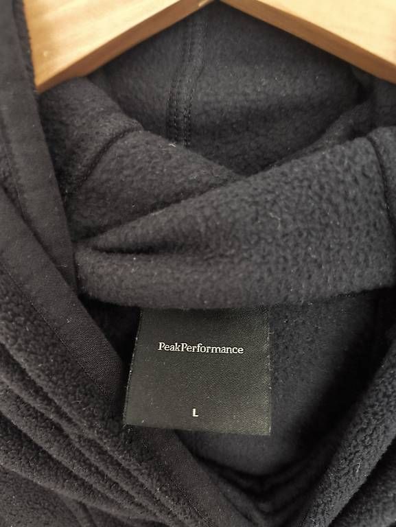 Jacken: Peakperformance Fleece Hood Black Size M – Gebraucht aus Carona von ufd_ncr8 2