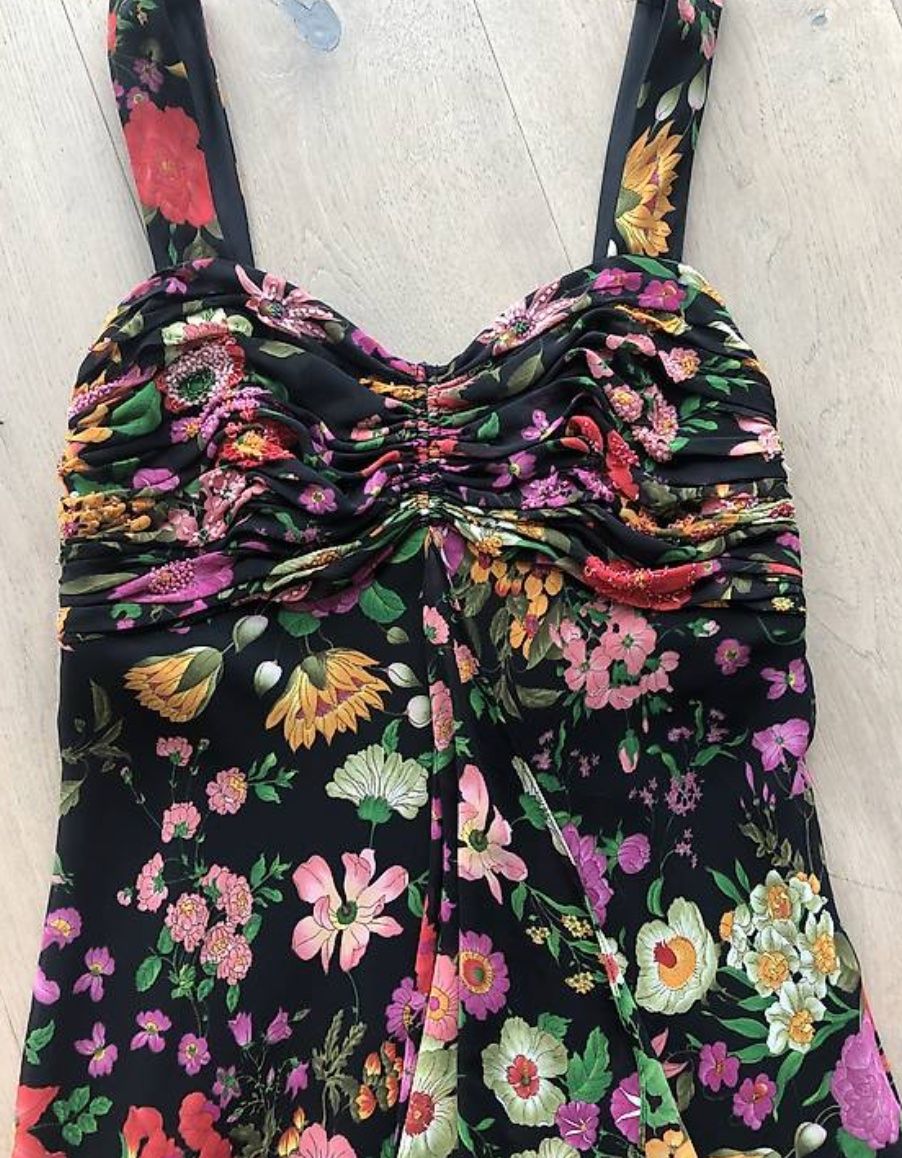 Vestiti: Kleid mit Blumenprint – Usato da Kilchberg ZH venduto da Anie.