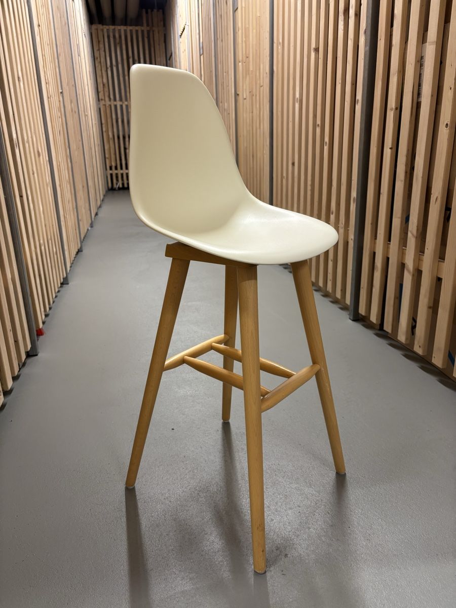 Chaises hautes: Kinderhochstuhl – D'occasion à Strengelbach par AWE01 1