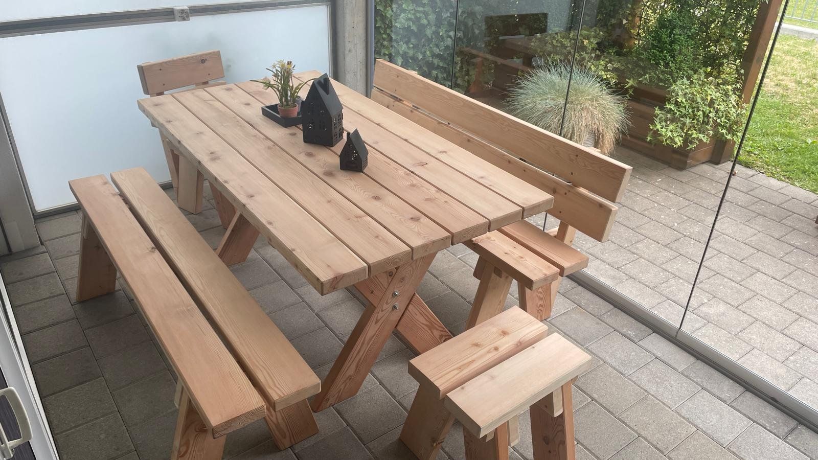 Set di tavolo e panche: Gartentisch – Usato da Chur venduto da ivon68 3