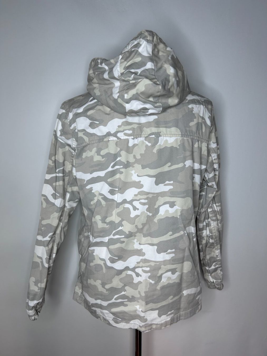Bershka Jacken: Bershka Jacke – Gebraucht aus St. Gallen von look-twice 2