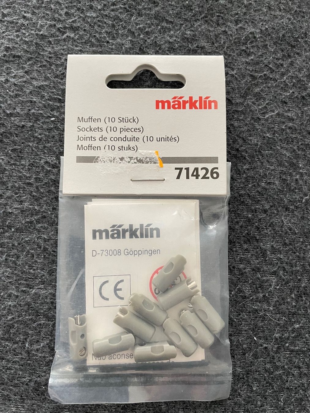 Märklin Modellini di ferrovie: Marklin 71426 Stecker 1.6 mm 10 Pc Grau – Nuovo e nell'imballaggio originale da Hauterive NE venduto da eriamch