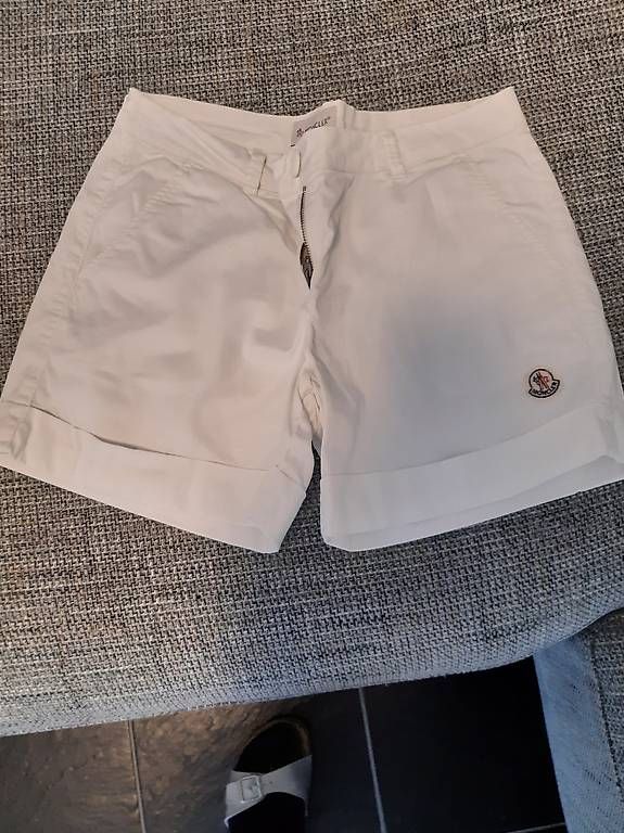 Lotti & Set di vestiti: vestiti vari per bambina 10-12 anni – Usato da Basel venduto da aly_vxt9 1