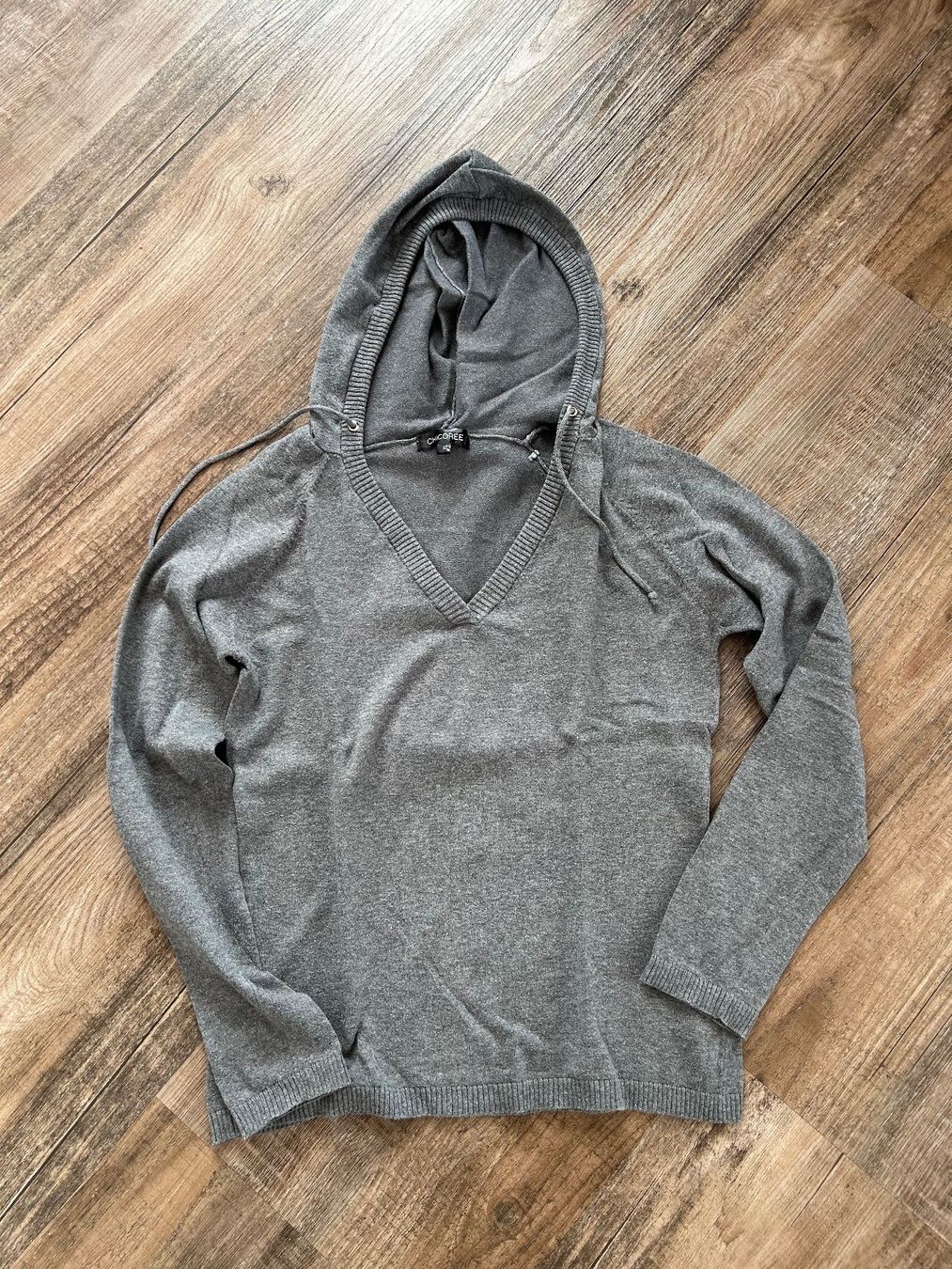 Maglioni & Felpe: Damen Pullover tailliert, Kapuze, Gr.38, Grau + schwarz – Usato da Steffisburg venduto da Aare77 3
