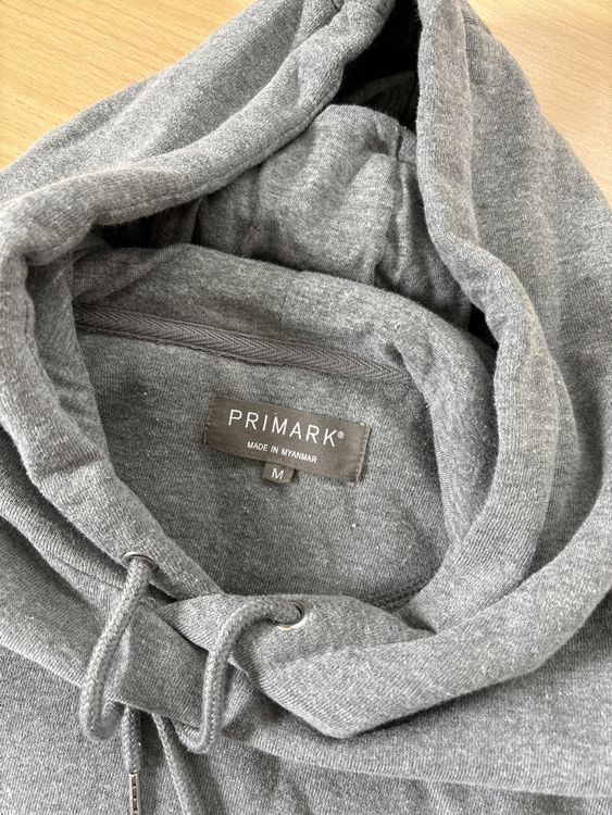 Pulls & Sweat-shirts: Grauer Hoodie Grösse M – D'occasion à Diepoldsau par Sonne14 1