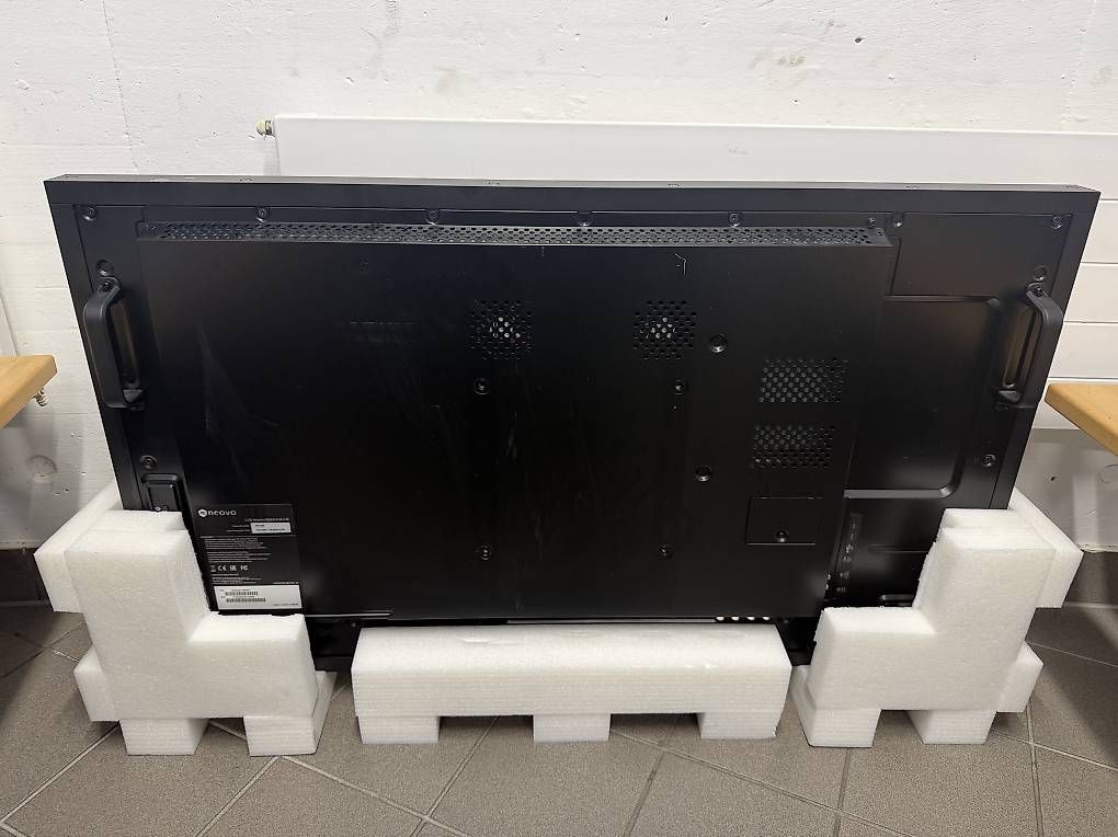 Monitore: Neovo LCD Display RX-42E – Gebraucht aus Basel von rachidou22 1