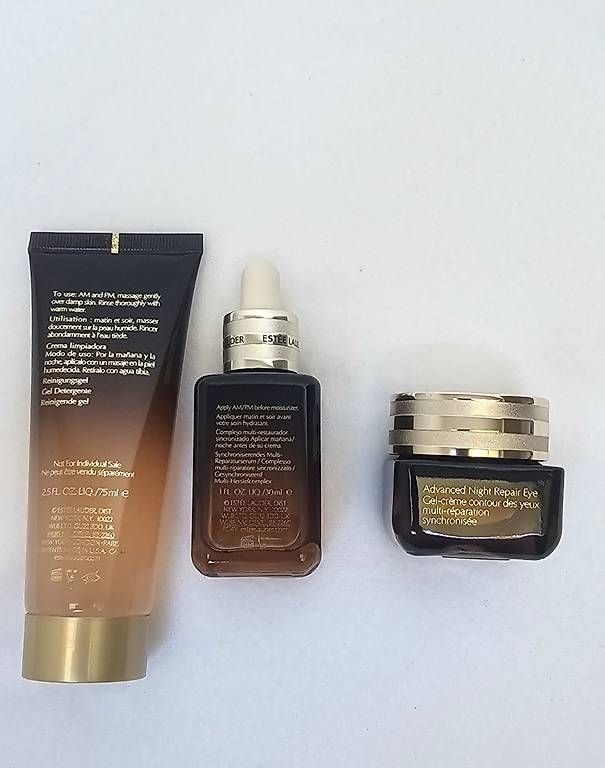 Estée Lauder Cura del viso: Estee Lauder Pflege Set – Nuovo e nell'imballaggio originale da Balsthal venduto da dra_292z 2