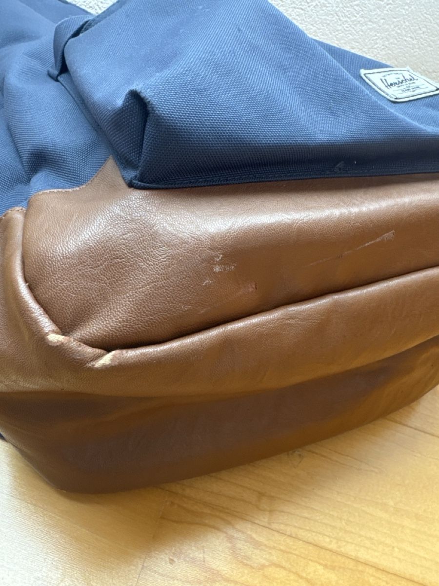 Herschel Zaini: Rucksack Herschel blau braun – Usato da Wettswil venduto da fab_72jv 7
