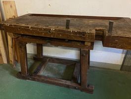 Hobelbank / Werkbank mit verstellbarer Spannzwinge