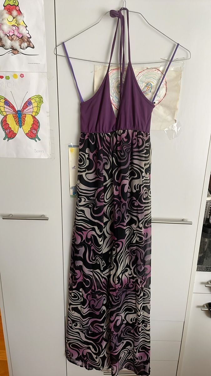 Kleider: Sommerkleid Gr. S schwarz-lila gemustert – Gebraucht aus Zürich von Sonnenschein_