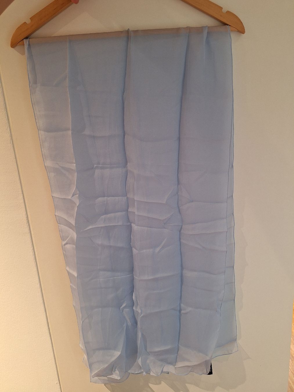Foulard & Sciarpe: 100% Seidenschal – Nuovo (secondo la descrizione) da Regensdorf venduto da Schmim