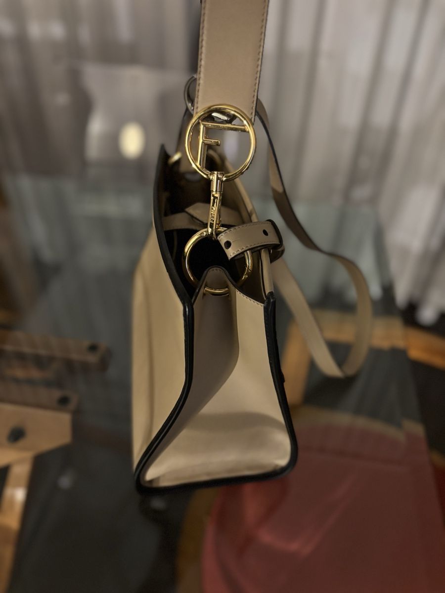 Borse da donna: Fendi Runaway, design elegante! Autunno – Usato da Cadro venduto da lar_fsy8 2