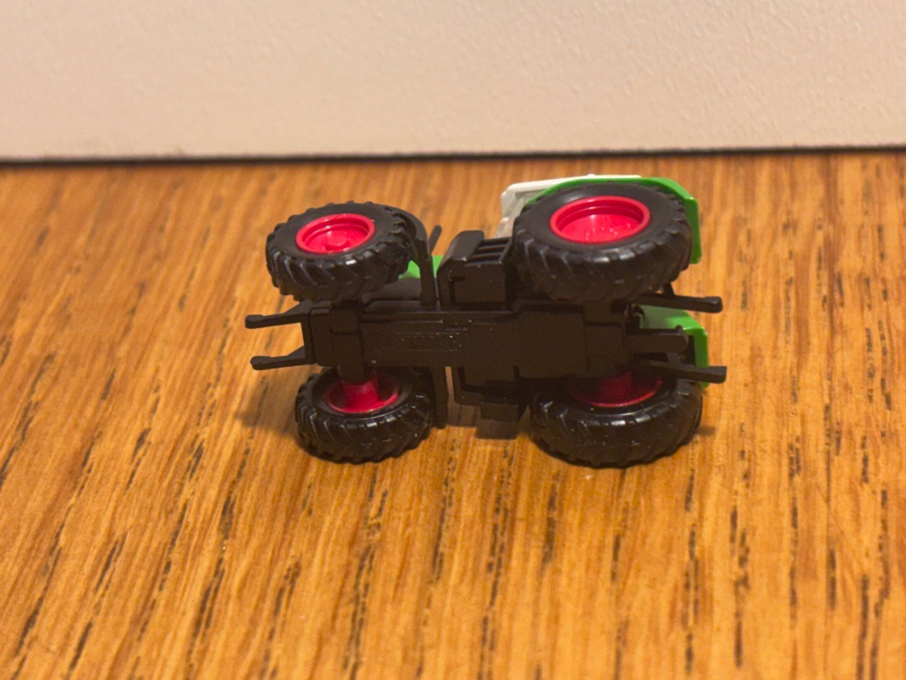 Modelleisenbahnen: M1561: Traktor (Spur N) – Gebraucht aus Birsfelden von Birs_25 3