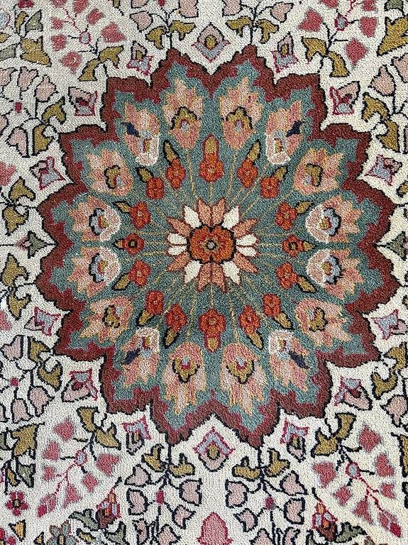 Tappeti: Magnifique tapis de salon – Usato da Pully venduto da Bsinus 3