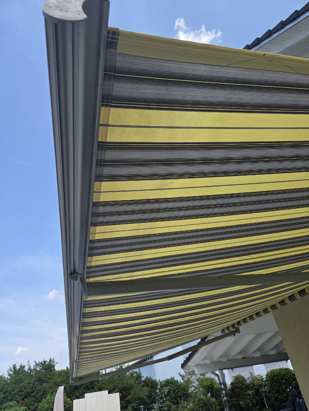 Stobag Tende da sole: Gelenkarmmarkise mit Motorantrieb Select S8130 – Usato da Bäretswil venduto da RobbyMelina 2