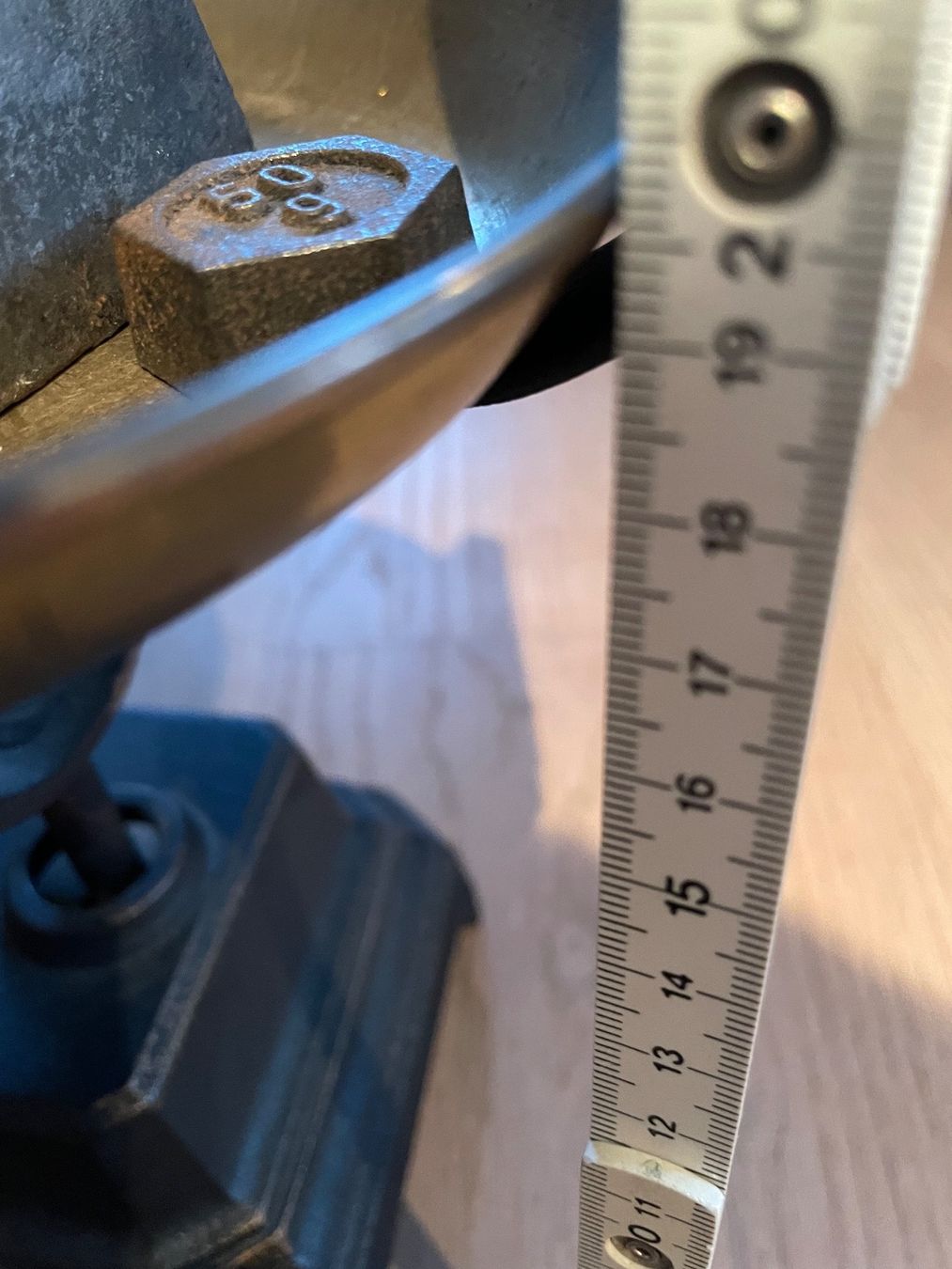 Bilance e pesi: Waage . (Sockel Bronze) ANTIK – Usato da Wohlen AG venduto da NincoA-Z 4