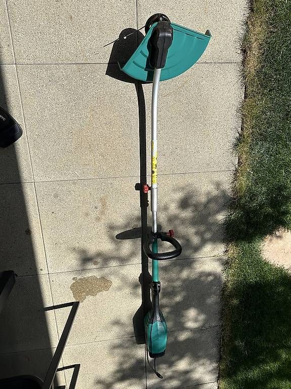 Bosch Tutti gli attrezzi: Bosch AMW 10 Rasentrimmer – Usato da Läufelfingen venduto da BLbeZH 4