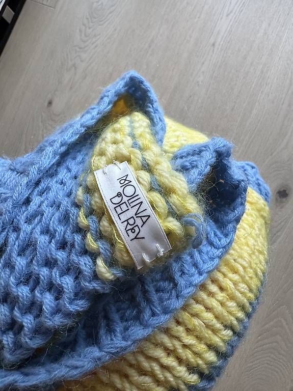 Gilets & Westen: Bunt Sweater Vest / Pullunder  – Gebraucht aus Zollikerberg von sop_p82l 1