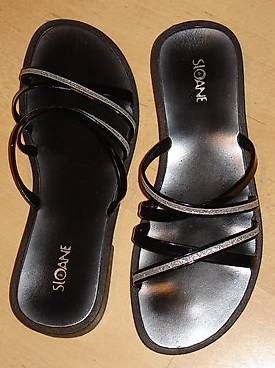 Scarpe per ragazze: Sandales noires fille taille 34 – Usato da Versoix venduto da oliviera71