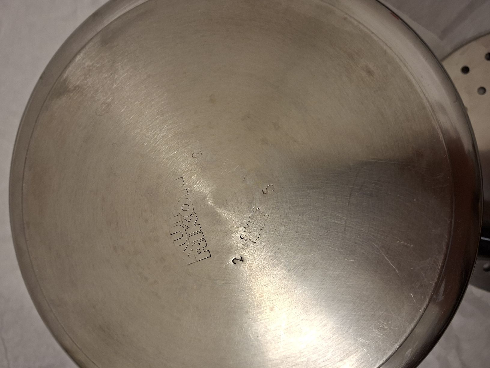Duromatic Casseroles: DUROMATIC Schnellkochtopf – D'occasion à Olten par Mezopotamya 2