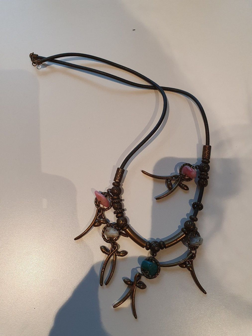 Catenine: Kette Messing, bunte Perlen Modeschmuck – Usato da Heinrichswil venduto da sabi2809