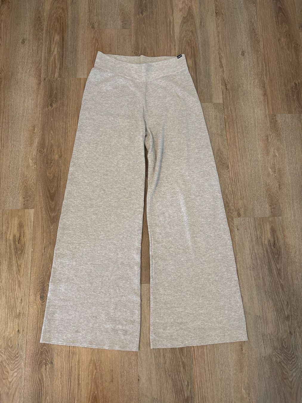 Pantaloni: Hose Ecoalf Grösse M – Usato da Zofingen venduto da Lu1998