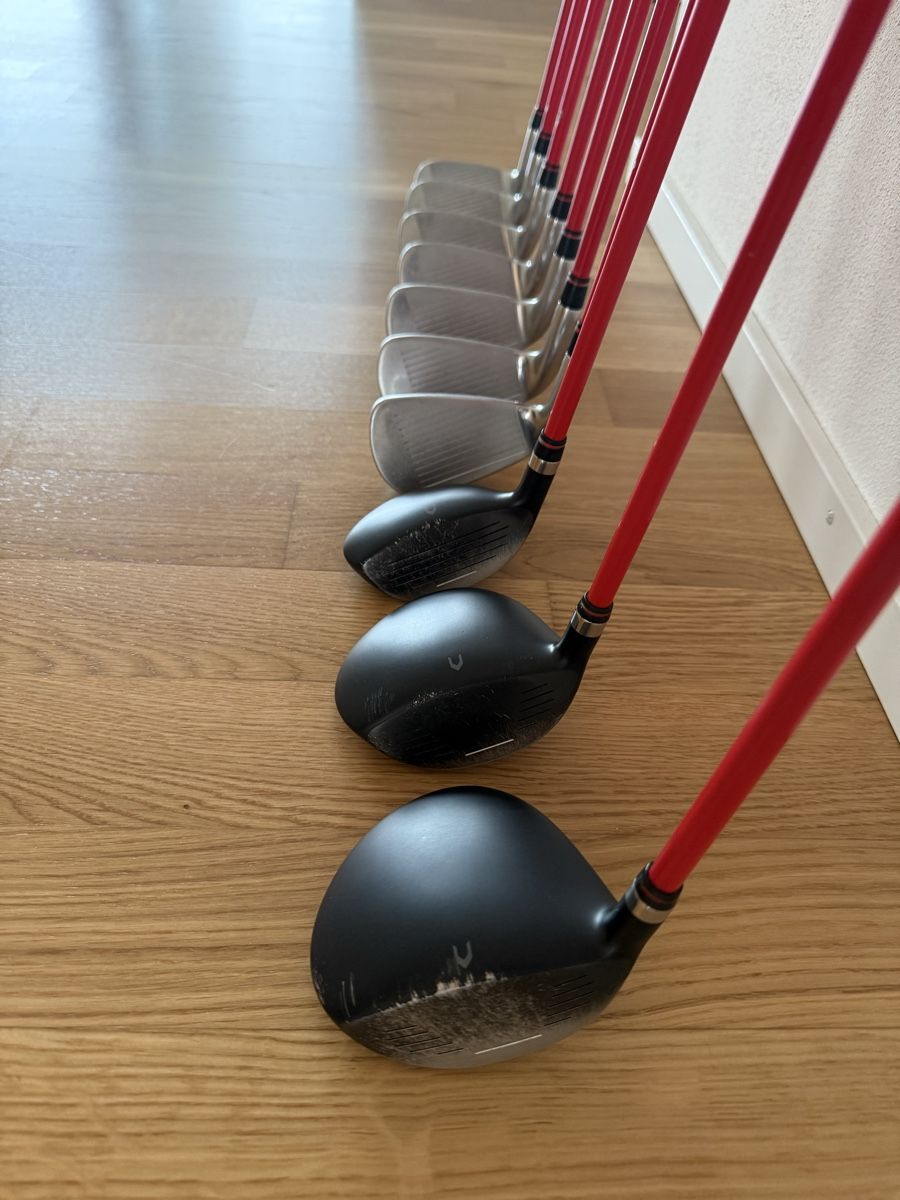 Wilson Mazze & Set: Wilson D300 SuperLight Golfset – Graphitschäfte – Usato da St. Gallen venduto da TheBoy1 3