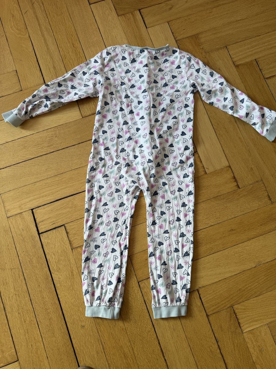 Pigiama & Simili: Schlafanzug/Jumpsuit Gr. 116/ 122 – Usato da Bern venduto da Elisa64 2