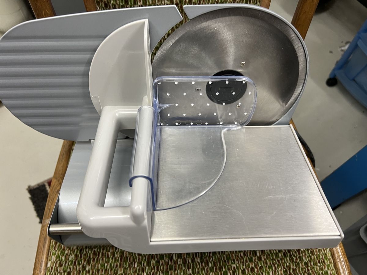 Elettrodomestici da cucina: Schneidmaschine – Usato da Näfels venduto da Madresue 1