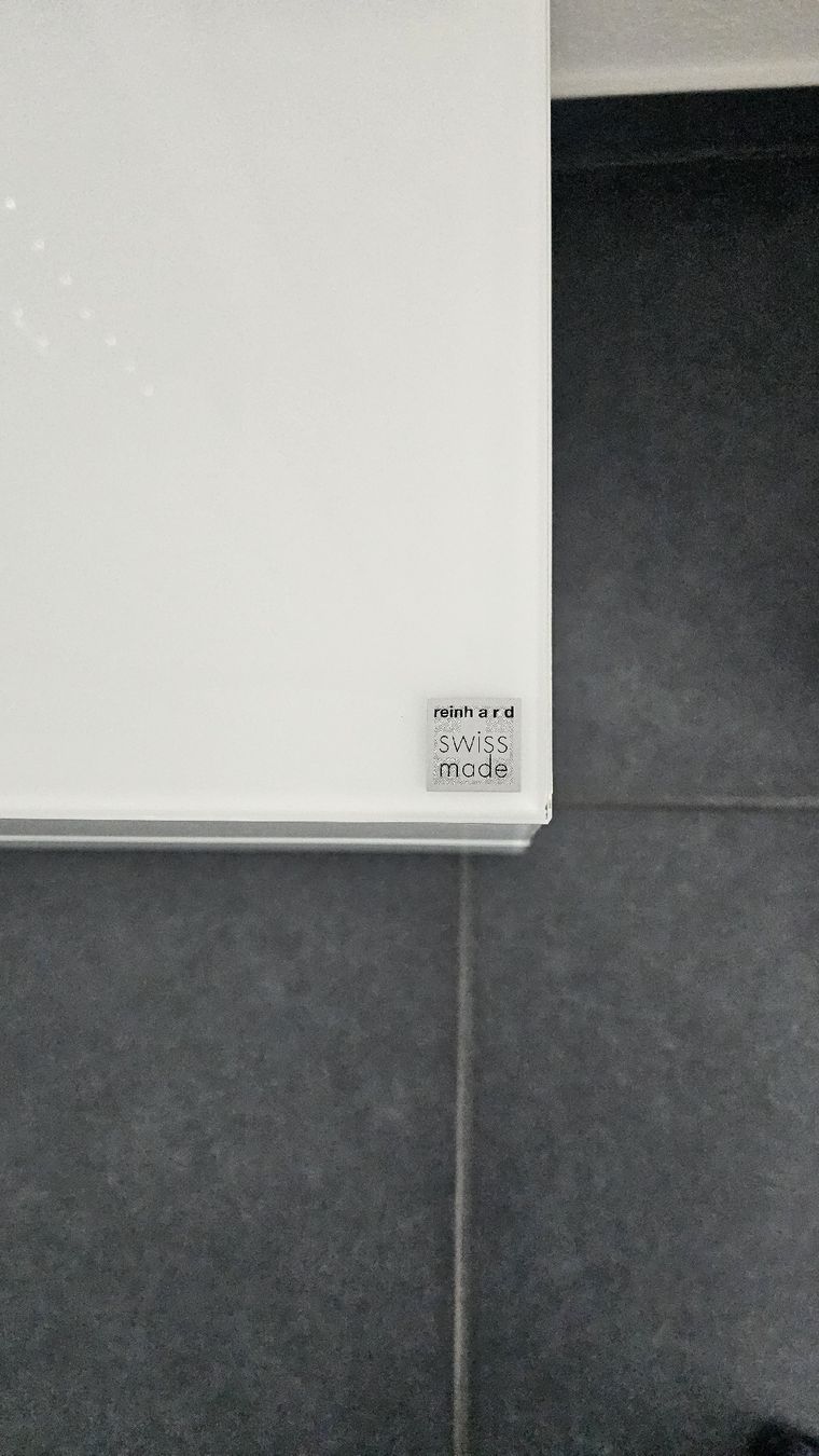 Interio Cassettiere: Weisse Reinhard/Interio Kommode Swiss Made – Usato da Rothrist venduto da PhilipsAurea 2