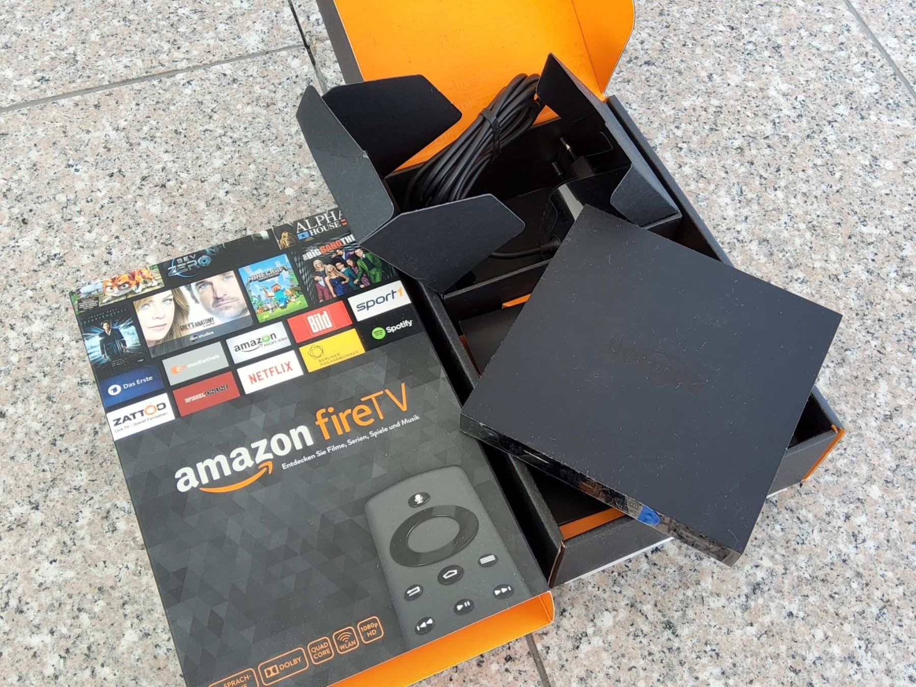 Amazon Lettore multimediale & Streamer: A) Amazon Fire tv Box NEU! – Nuovo e nell'imballaggio originale da Suberg venduto da Lovelyfashion 1
