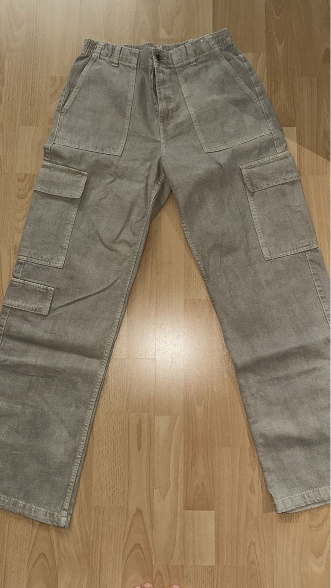 Jeans: Pantalon Cargo confortable beige , taille 38 – Nuovo (secondo la descrizione) da Bülach venduto da sar_j6bk