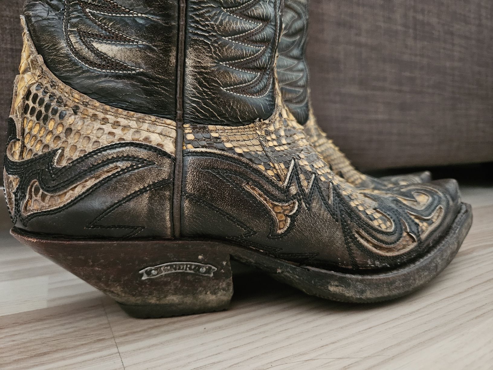 Sendra Scarpe da uomo: Sendra Python Cowboy Boots Handmade gr.39 – Usato da einsiedeln venduto da TheMullets 5