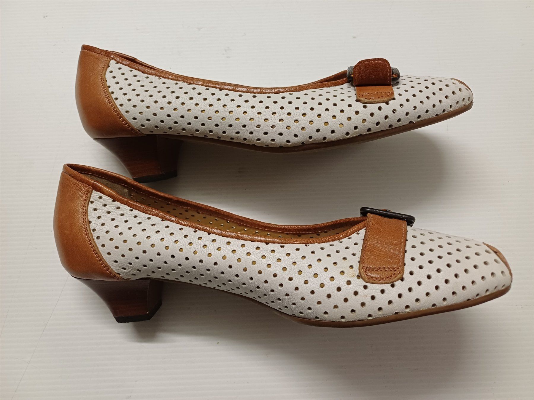 Chaussures femmes: Valleverde - Pumps – D'occasion à Bichwil par Viggen37 2