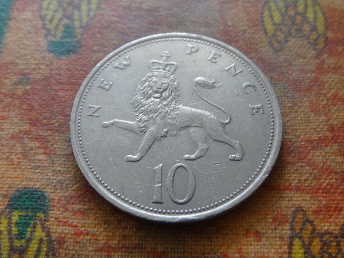 Tutti le monete: ROYAUME-UNI  10 Pence  1973 – Usato da Romanel-sur-Lausanne venduto da Swift13 1