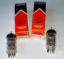 2 Röhren / Radioröhren PCC189 (2fach-Triode), NOS, Toshiba