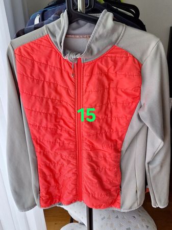 Wärmende Damen Jacke, Grösse S/M, ideal fur wandern!!