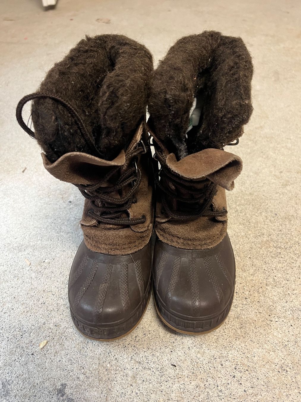 Sorel Chaussures garçon: SOREL Winterschuhe – D'occasion à Heitenried par Brutus2003