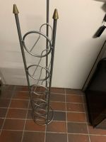 Alter Flaschenhalter aus Stahl und Messing für 6 Flaschen