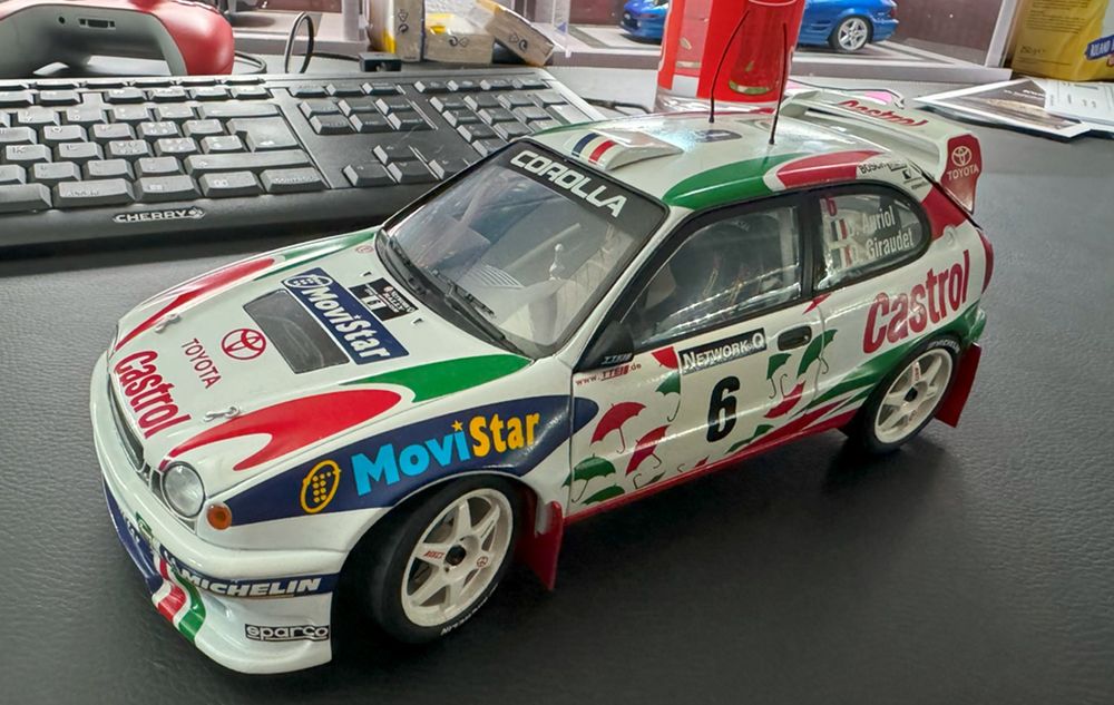 Toyota Corolla WRC 1/18 – AUTOart – Modèle De Sport – Occasion