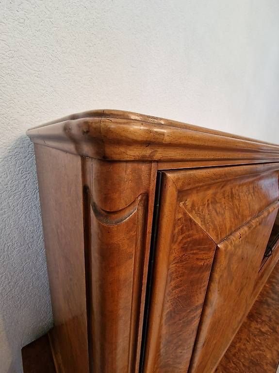 Credenze: Elegante credenza – Usato da Savosa venduto da giu_6djk 1