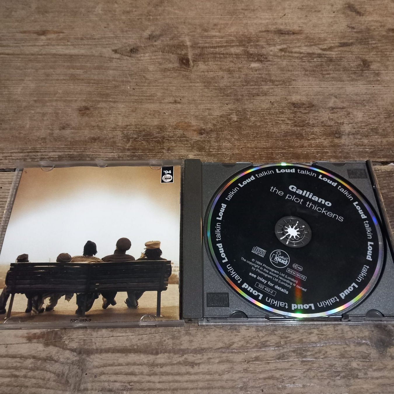 CD: Galliano - The Plot Thickens - CD Album – Usato da Ganterschwil venduto da zaz_h9b6 1