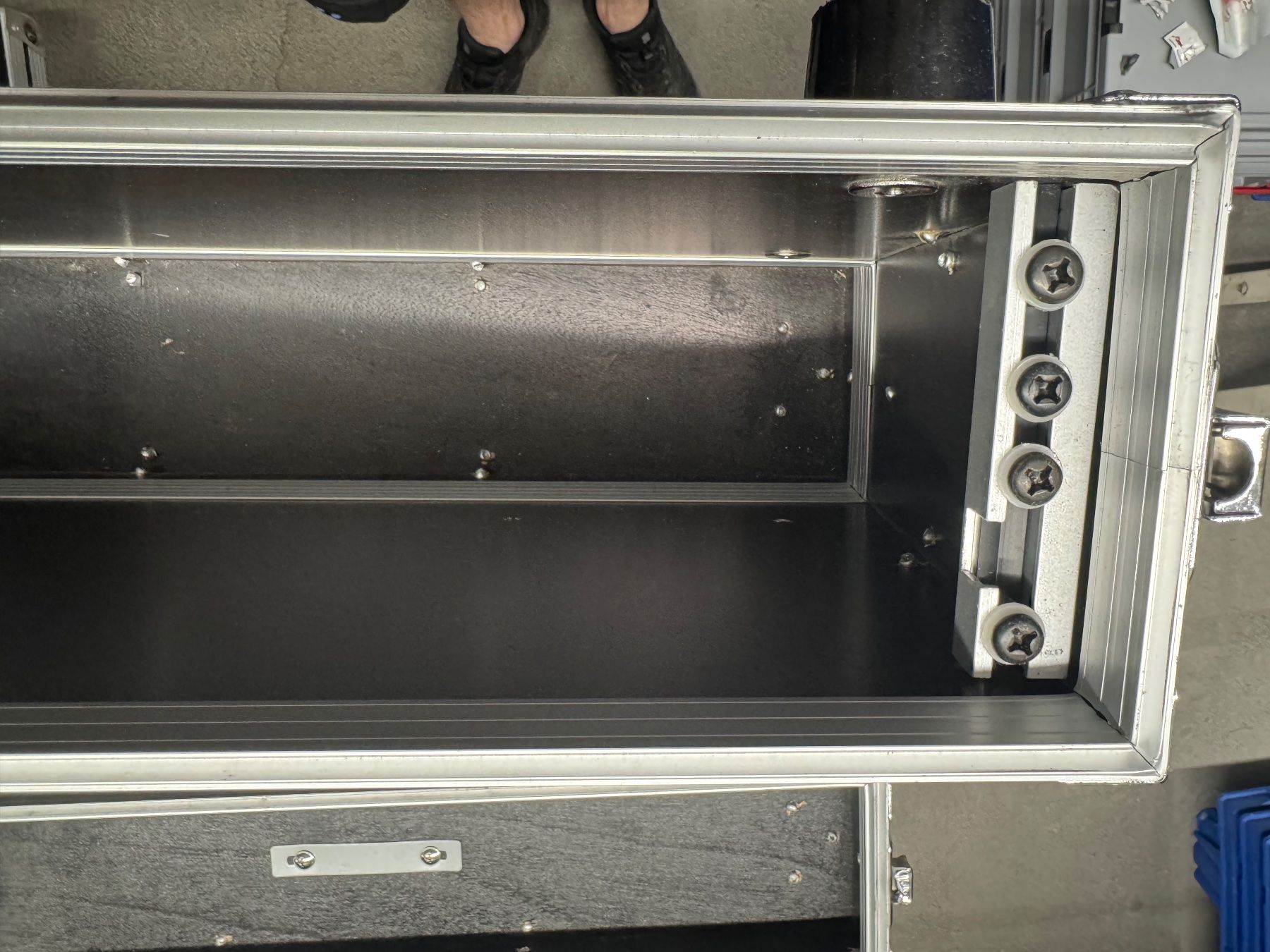 Sonstiges Zubehör: 19" Double Door Rack 2HE – Gebraucht aus Oberdorf NW von AndotechnicsGmbH 2