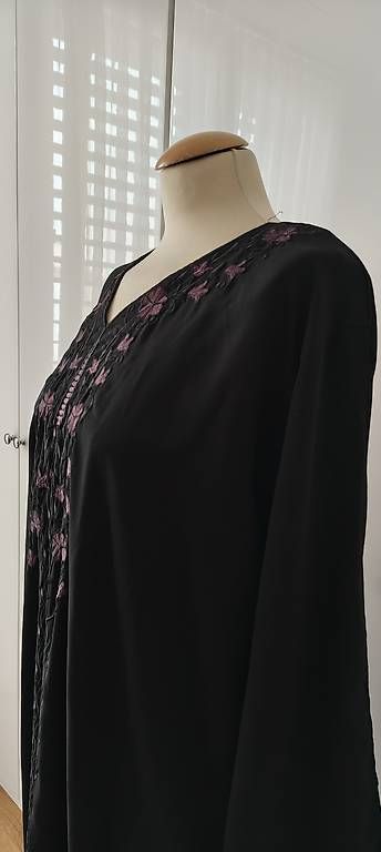 Robes: Kleid Abaya Grösse XXL, schwarz – D'occasion à Basel par ukhtyy 3