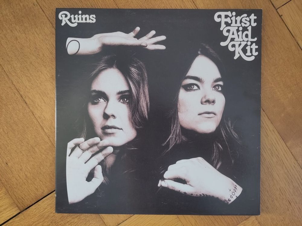 LP First Aid Kit Ruins Kaufen auf Ricardo