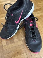 Nike Trainerkinder Schuhe, Grösse 38, Top Zustand!