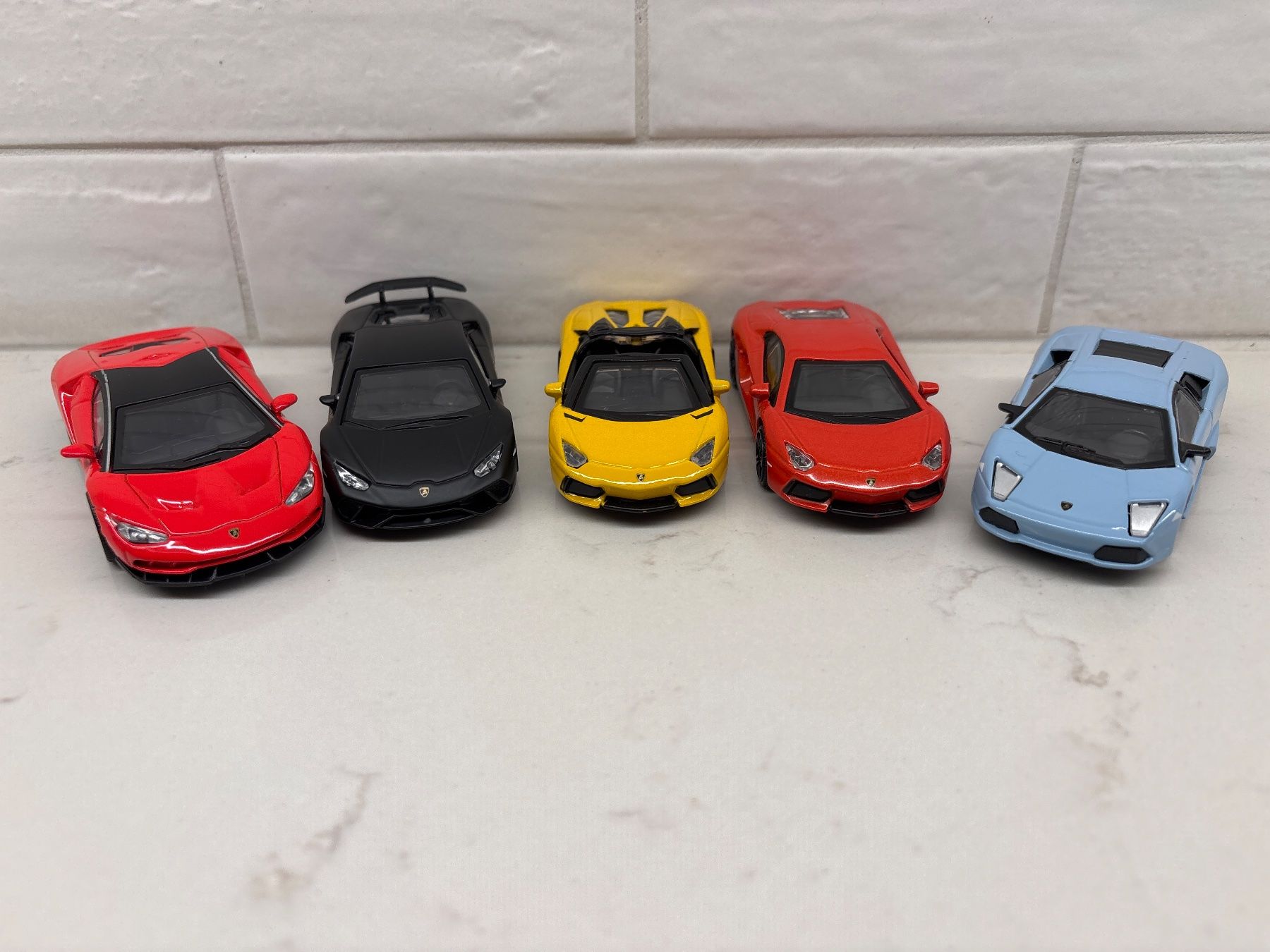 Bburago Modellini d'auto: B BURAGO 5x Lamborghini 1/43 – Usato da Gollion venduto da Hampton 3