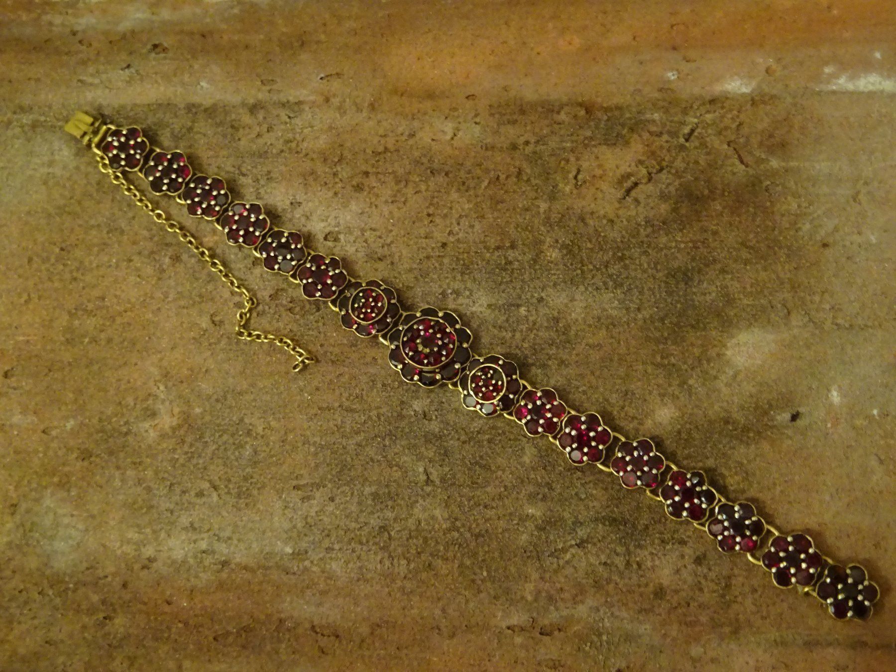Bracciali & Braccialetti: Armband Granat / Tombak – Usato da Esslingen venduto da FetteSchnecke 2