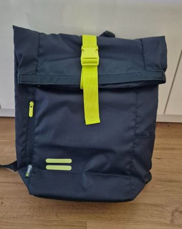 Blauer Rucksack mit neongelbem Verschluss Neu